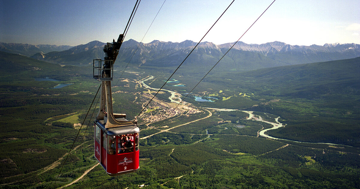 Things to Do in Jasper, Restaurants, Places to Stay - Icefields Parkway